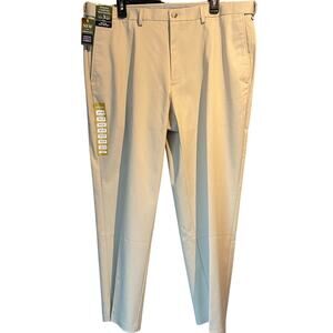 Haggar NWT khaki pants Iron Free Size 40x29 Classic Fit Business Casual Work